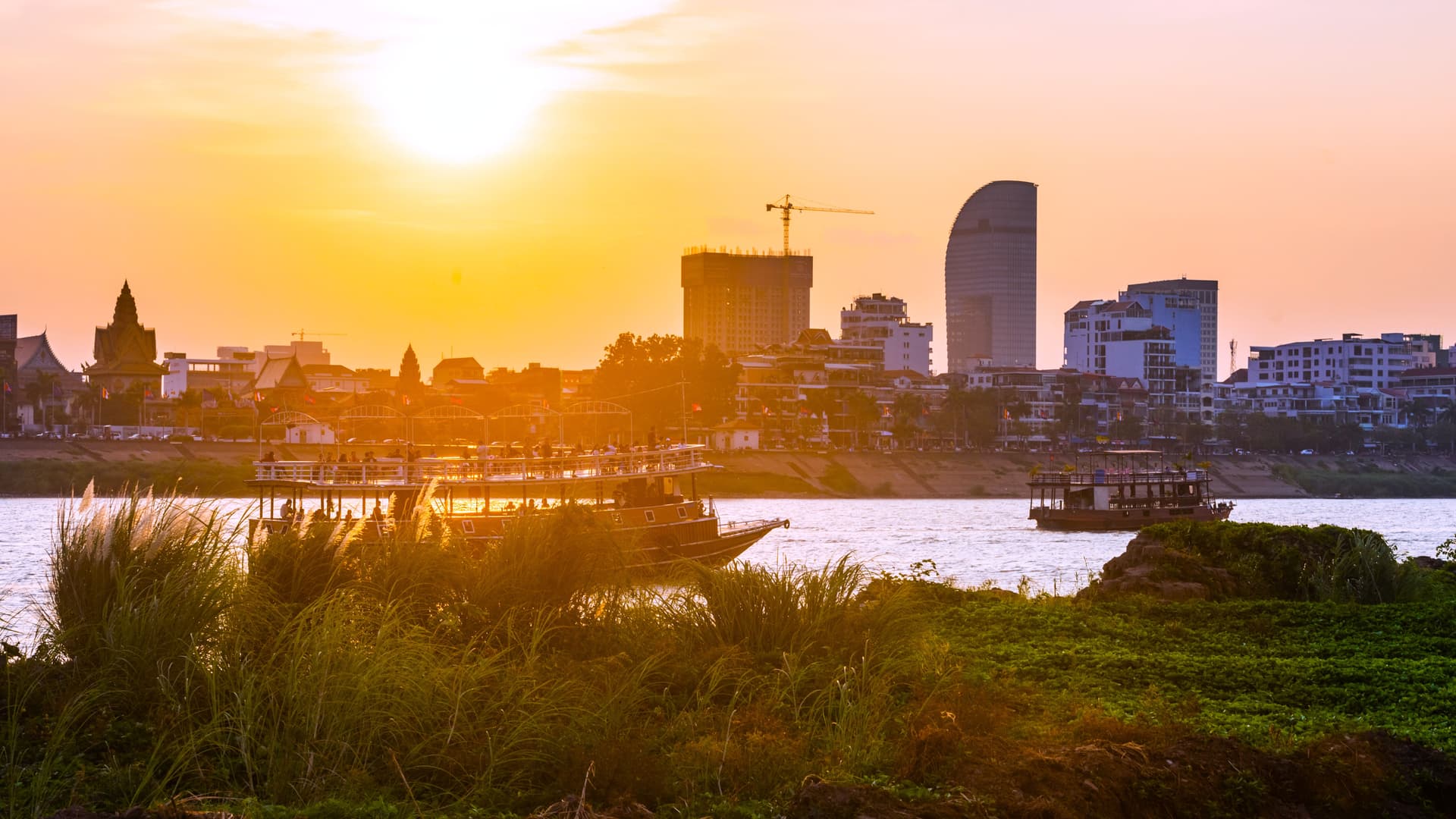 Phnom Penh and the Mekong